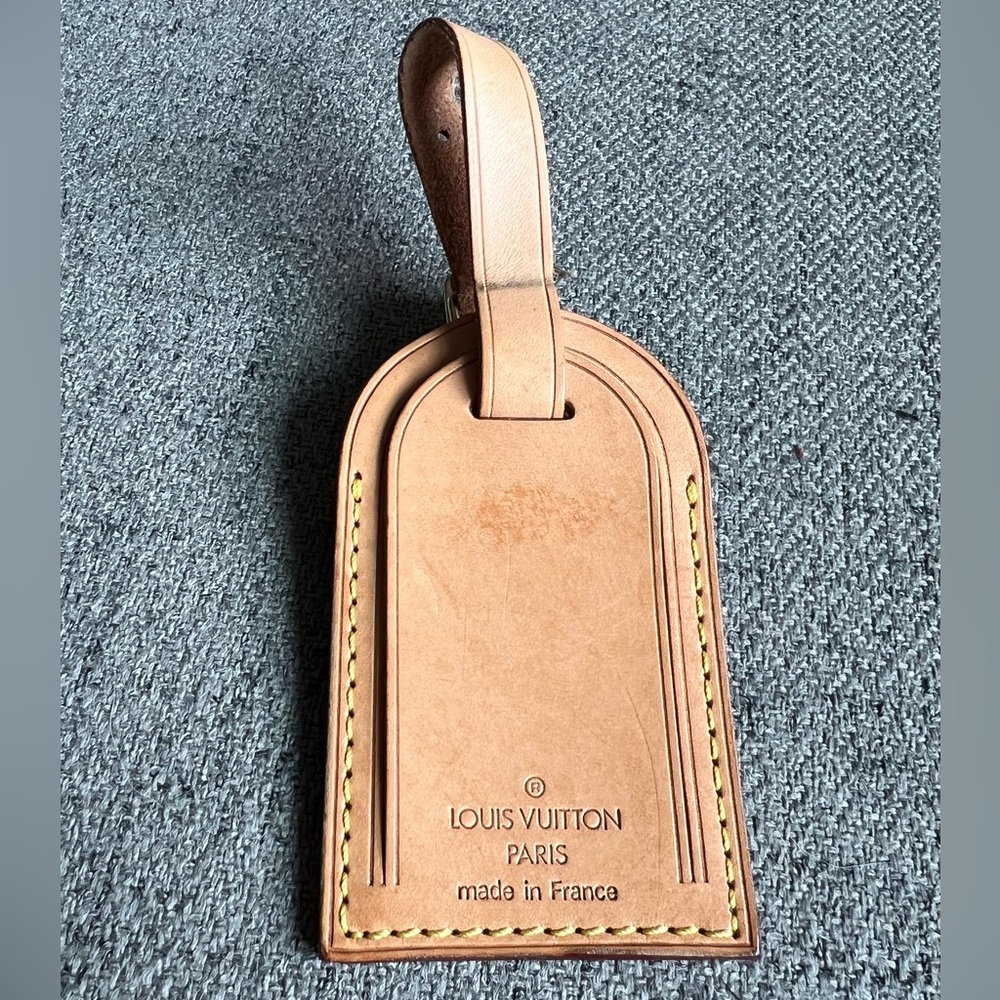 Louis Vuitton Luggage tag EUC